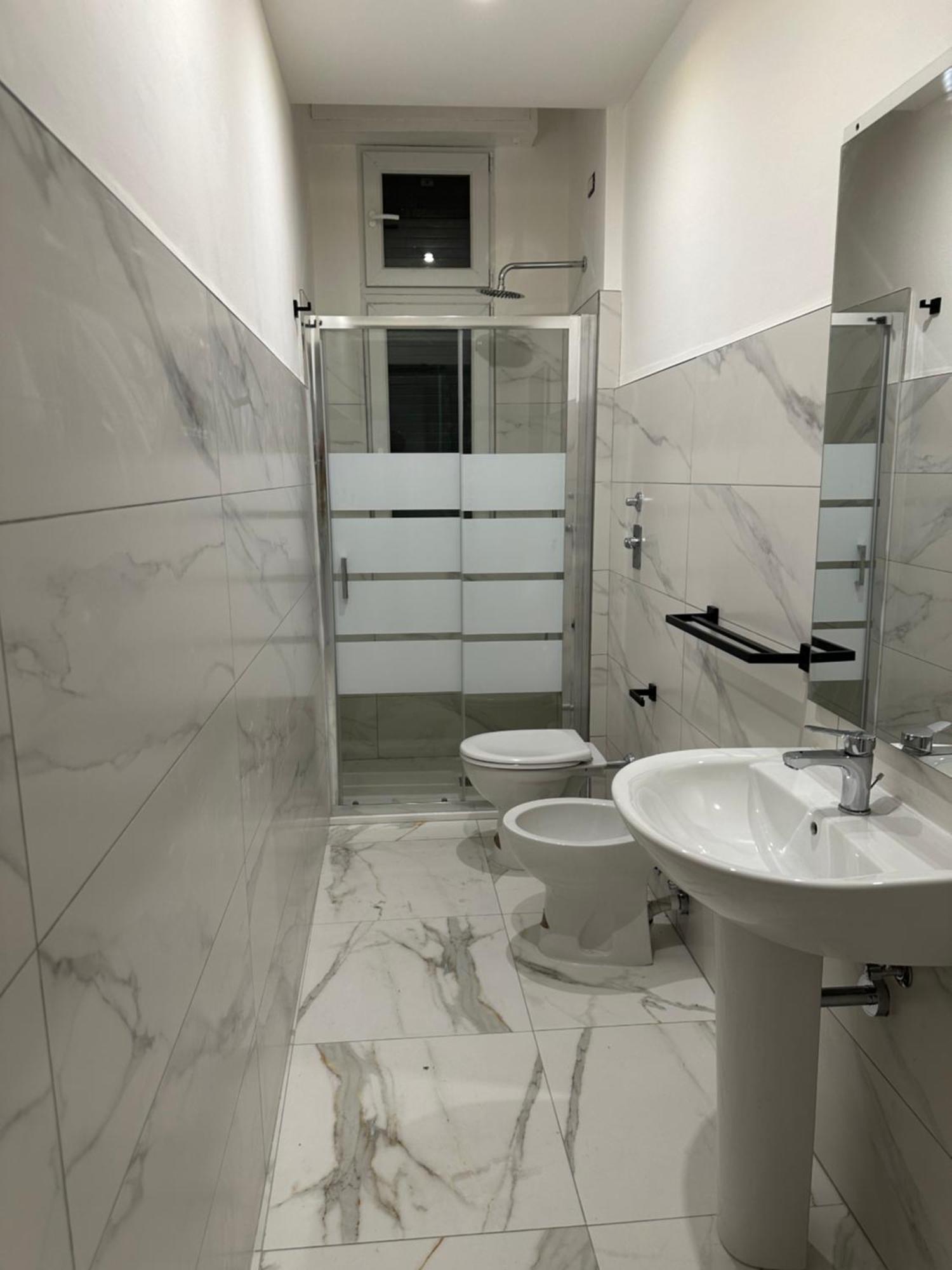 Jcube Apartments Bocconi Milano المظهر الخارجي الصورة