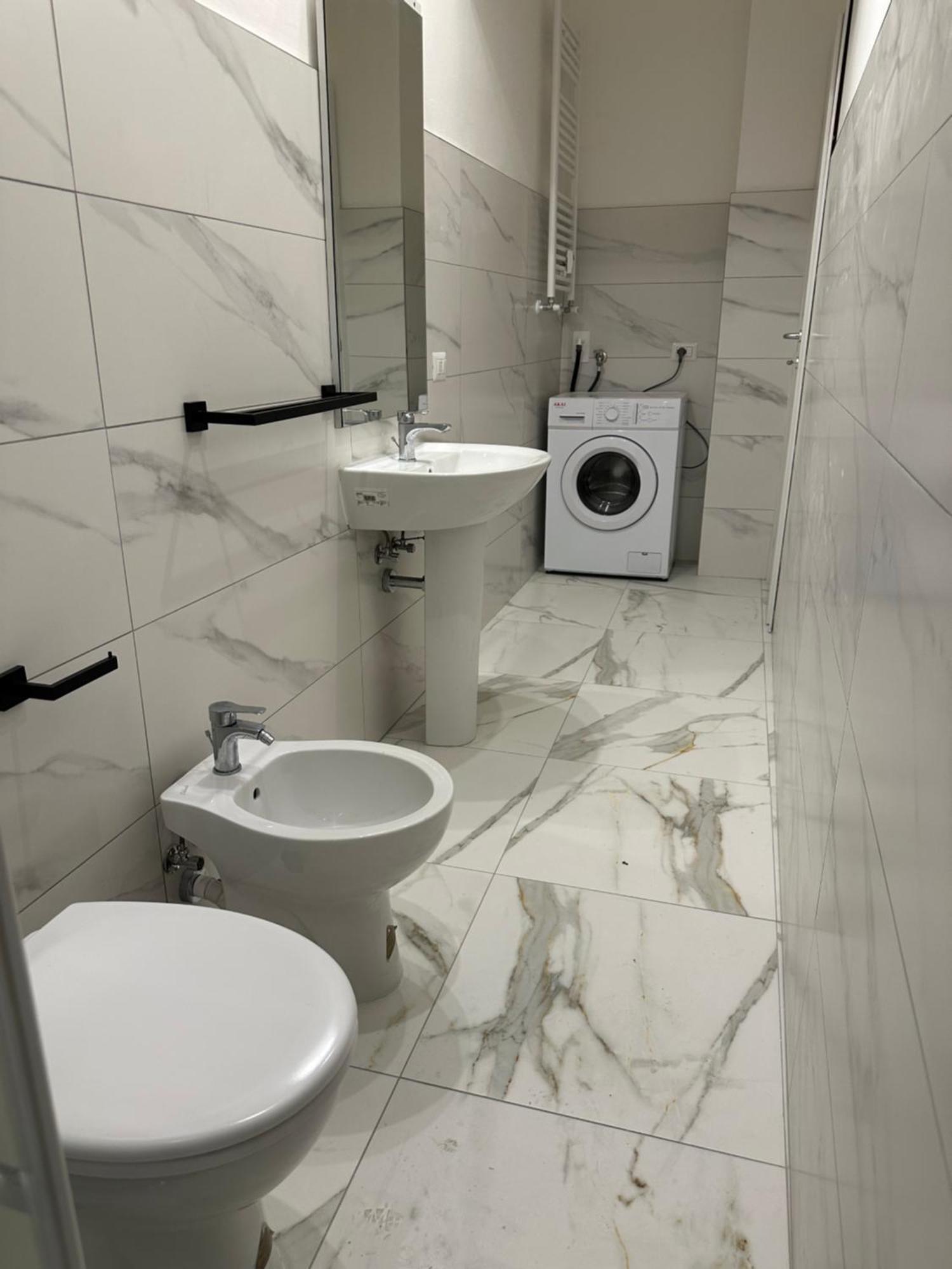Jcube Apartments Bocconi Milano المظهر الخارجي الصورة