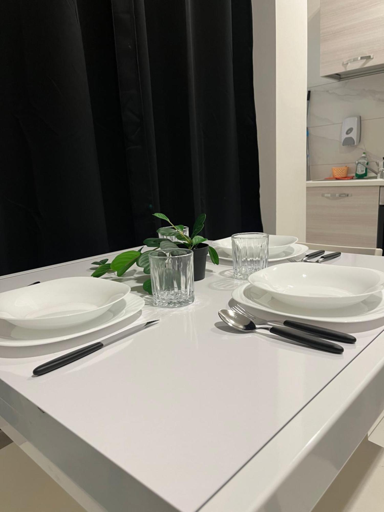 Jcube Apartments Bocconi Milano المظهر الخارجي الصورة