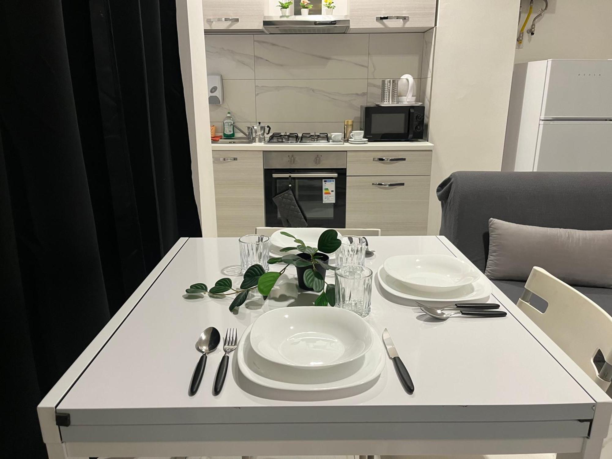 Jcube Apartments Bocconi Milano المظهر الخارجي الصورة